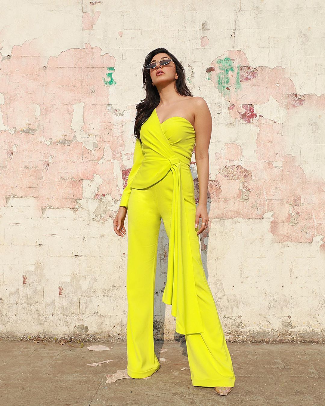 Kiara Advani in glamorous yellow